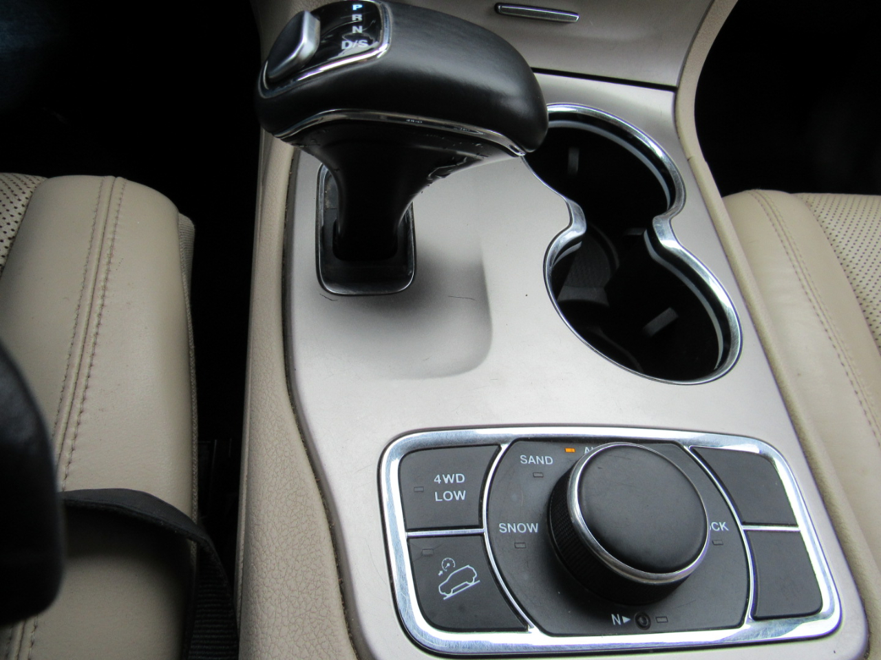 Jeep Grand Cherokee Limited 4WD 2014