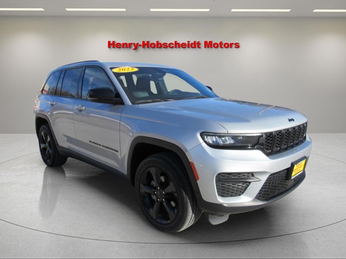 2023 Jeep Grand Cherokee Altitude 4x4