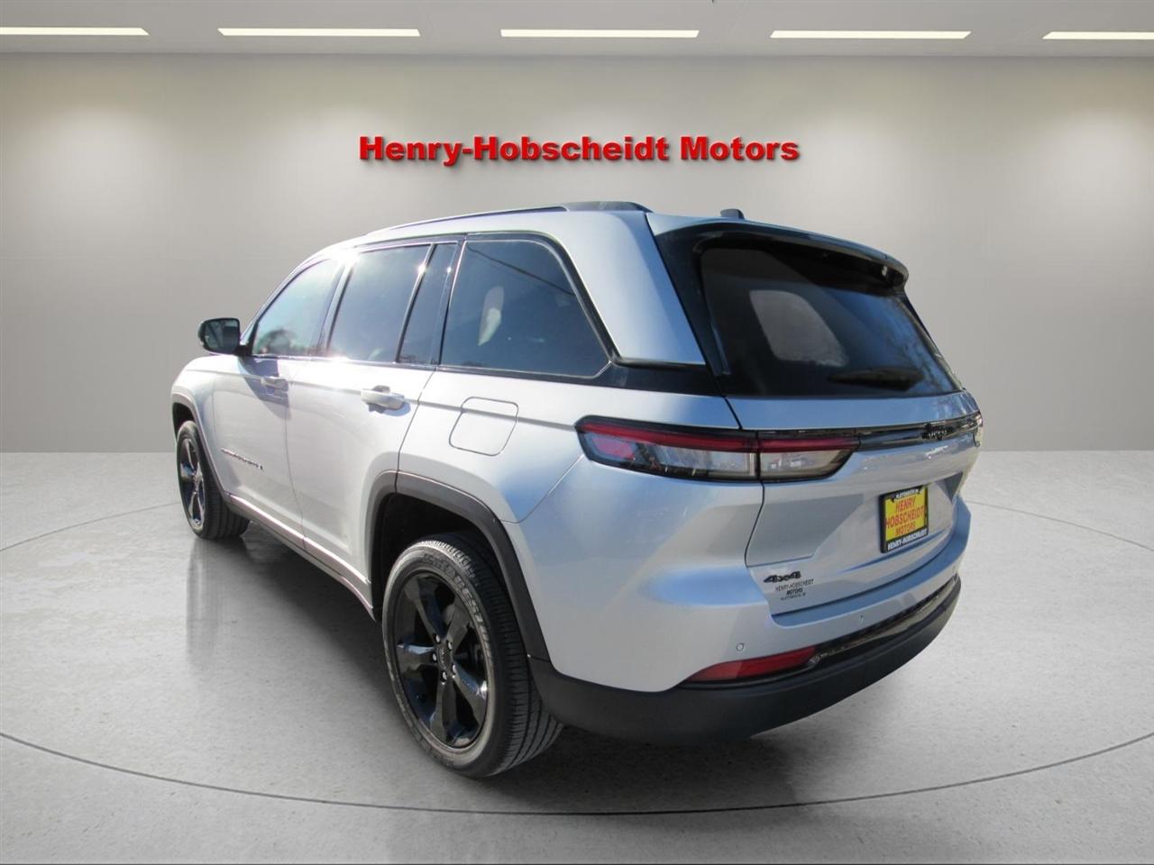 Jeep Grand Cherokee Altitude 4x4 2023