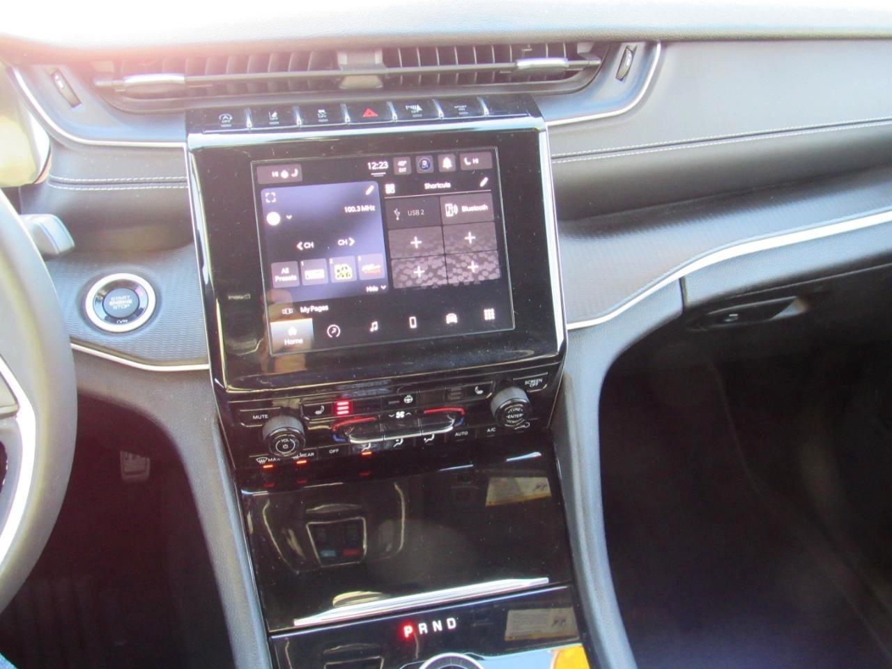 Jeep Grand Cherokee Altitude 4x4 2023