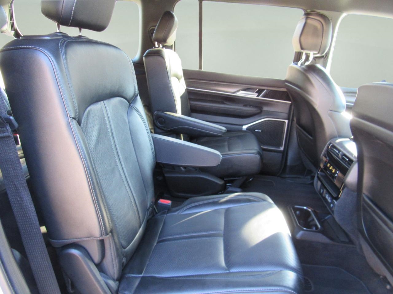 Ford Expedition XLT 4x4 2023