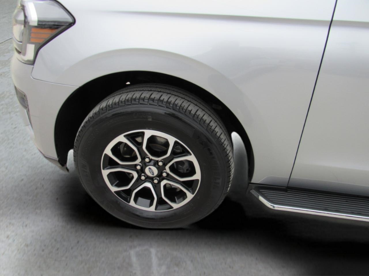 Ford Expedition XLT 4x4 2023