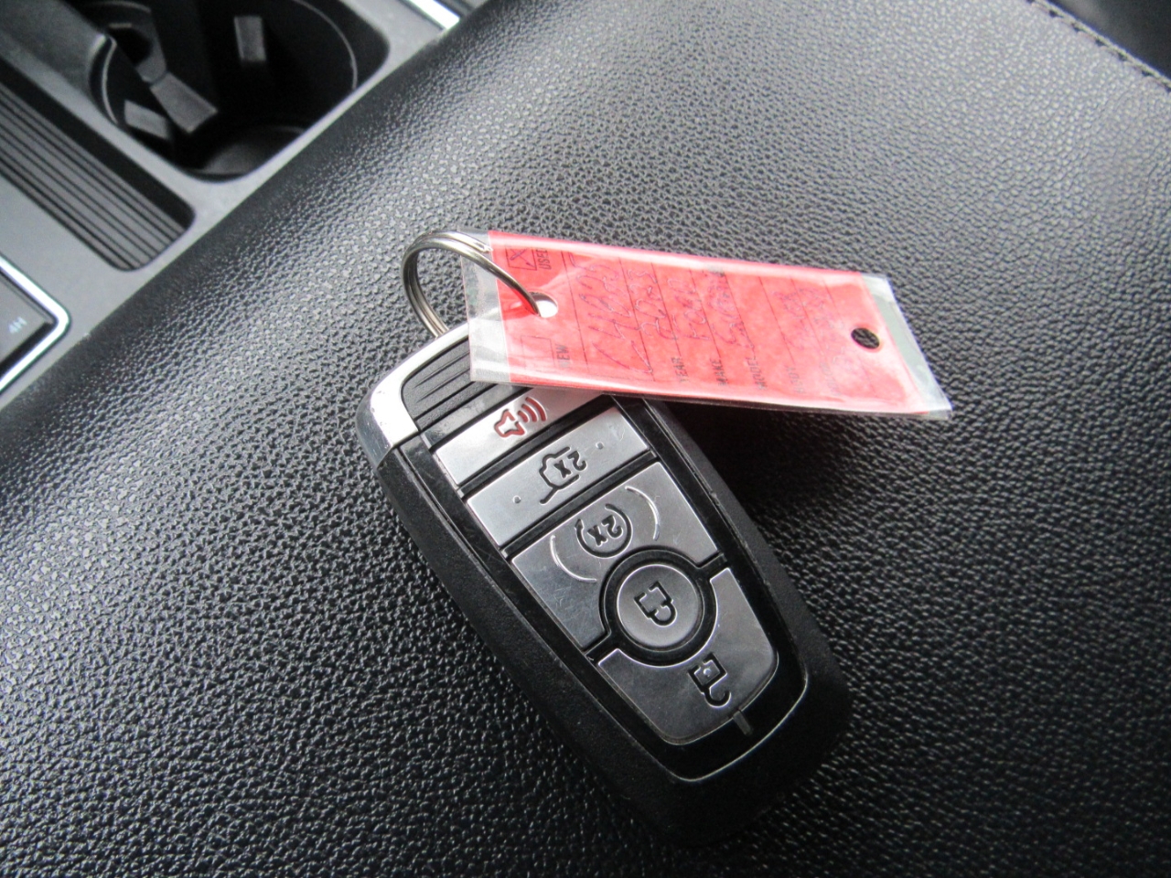 Ford Expedition XLT 4x4 2023