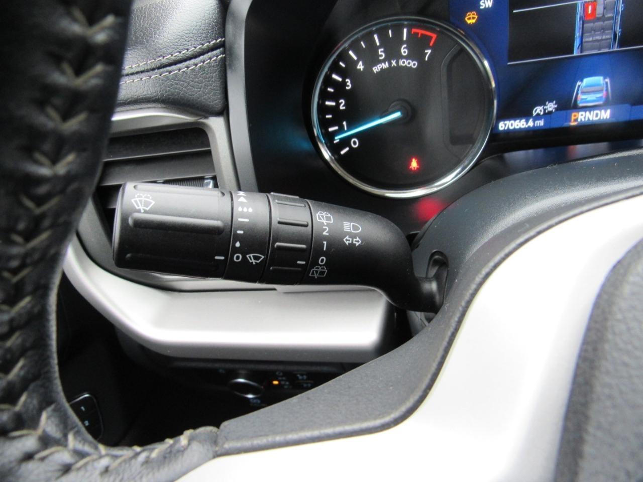 Ford Expedition XLT 4x4 2023