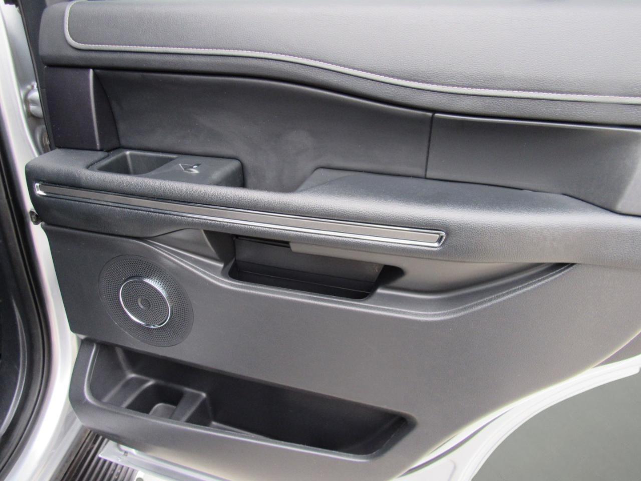 Ford Expedition XLT 4x4 2023