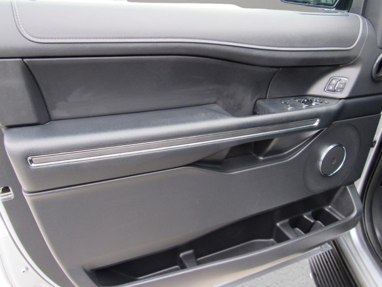 Ford Expedition XLT 4x4 2023