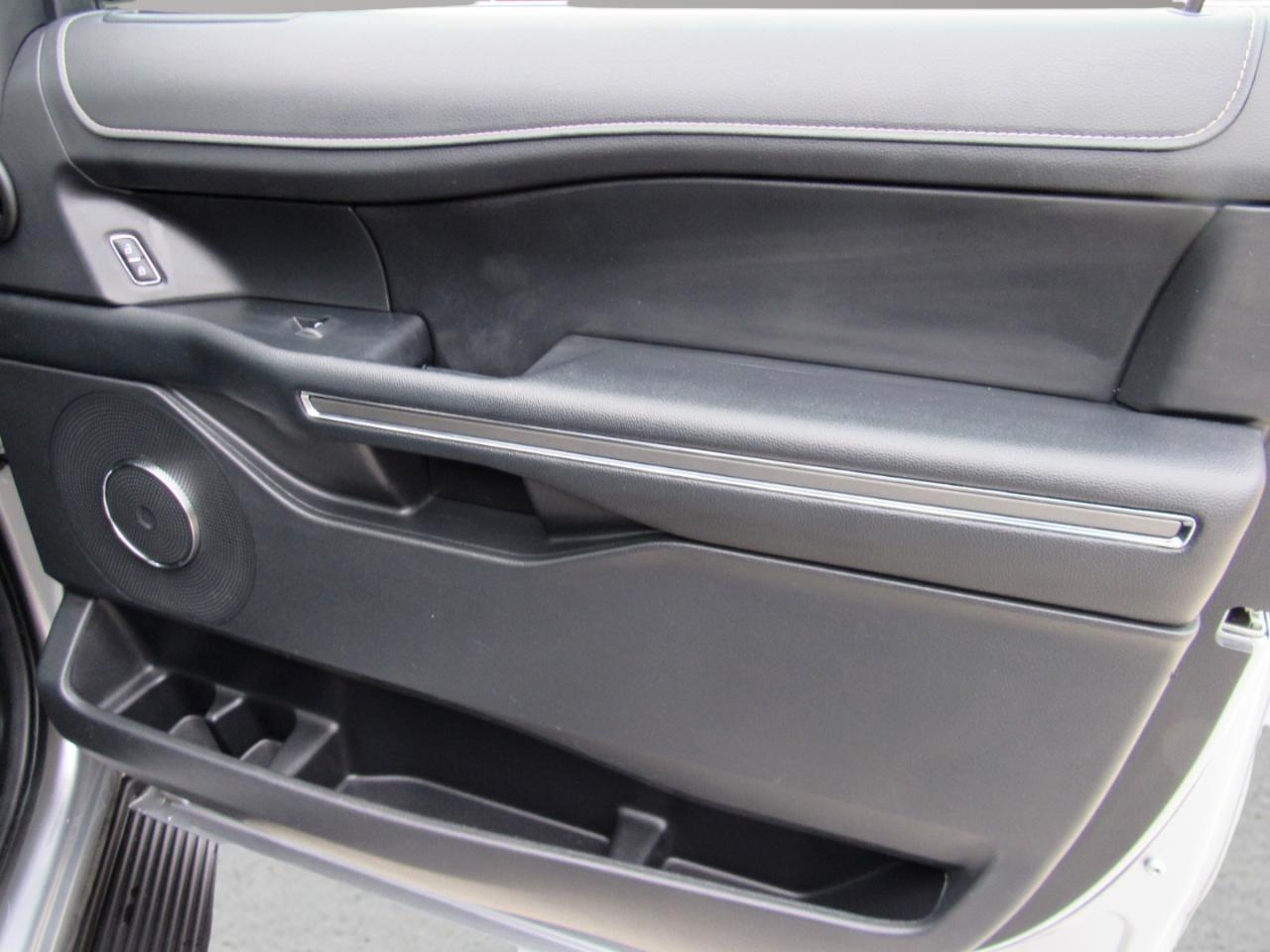 Ford Expedition XLT 4x4 2023