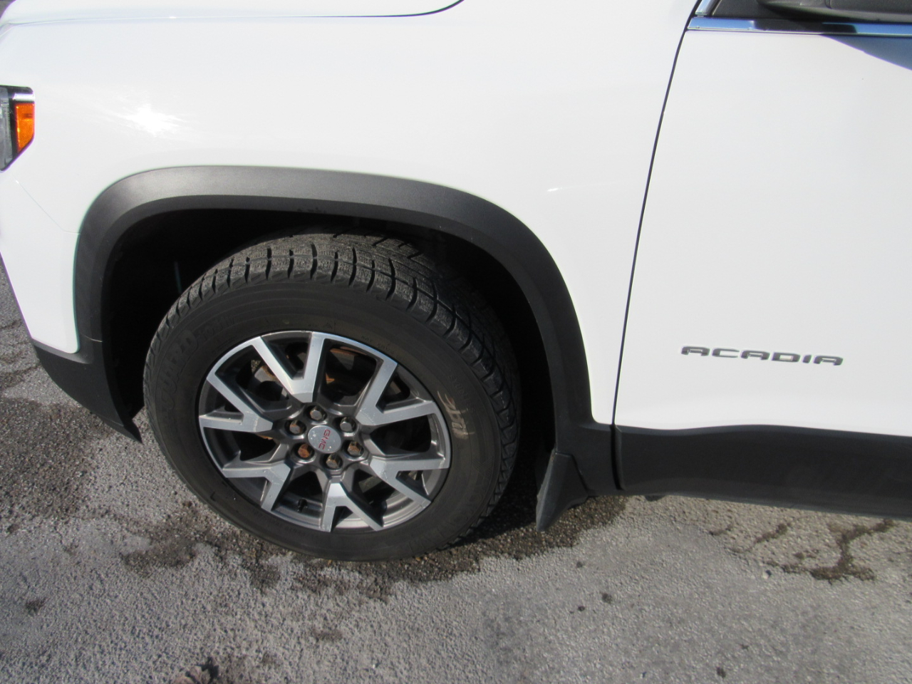 GMC Acadia SLE AWD 2020