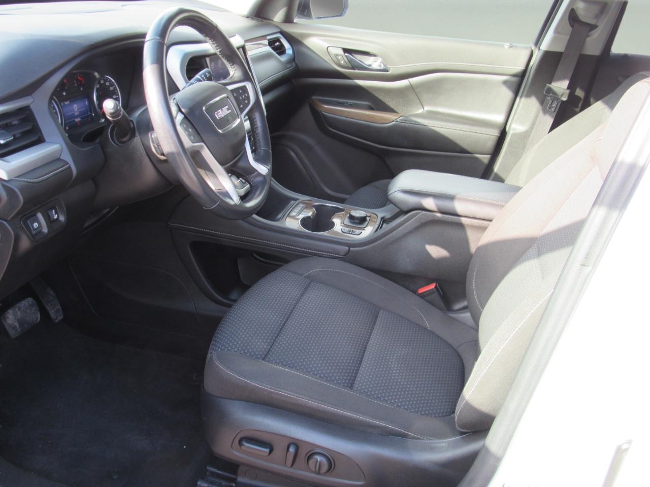 GMC Acadia SLE AWD 2020