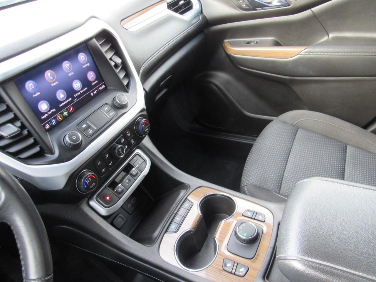 GMC Acadia SLE AWD 2020