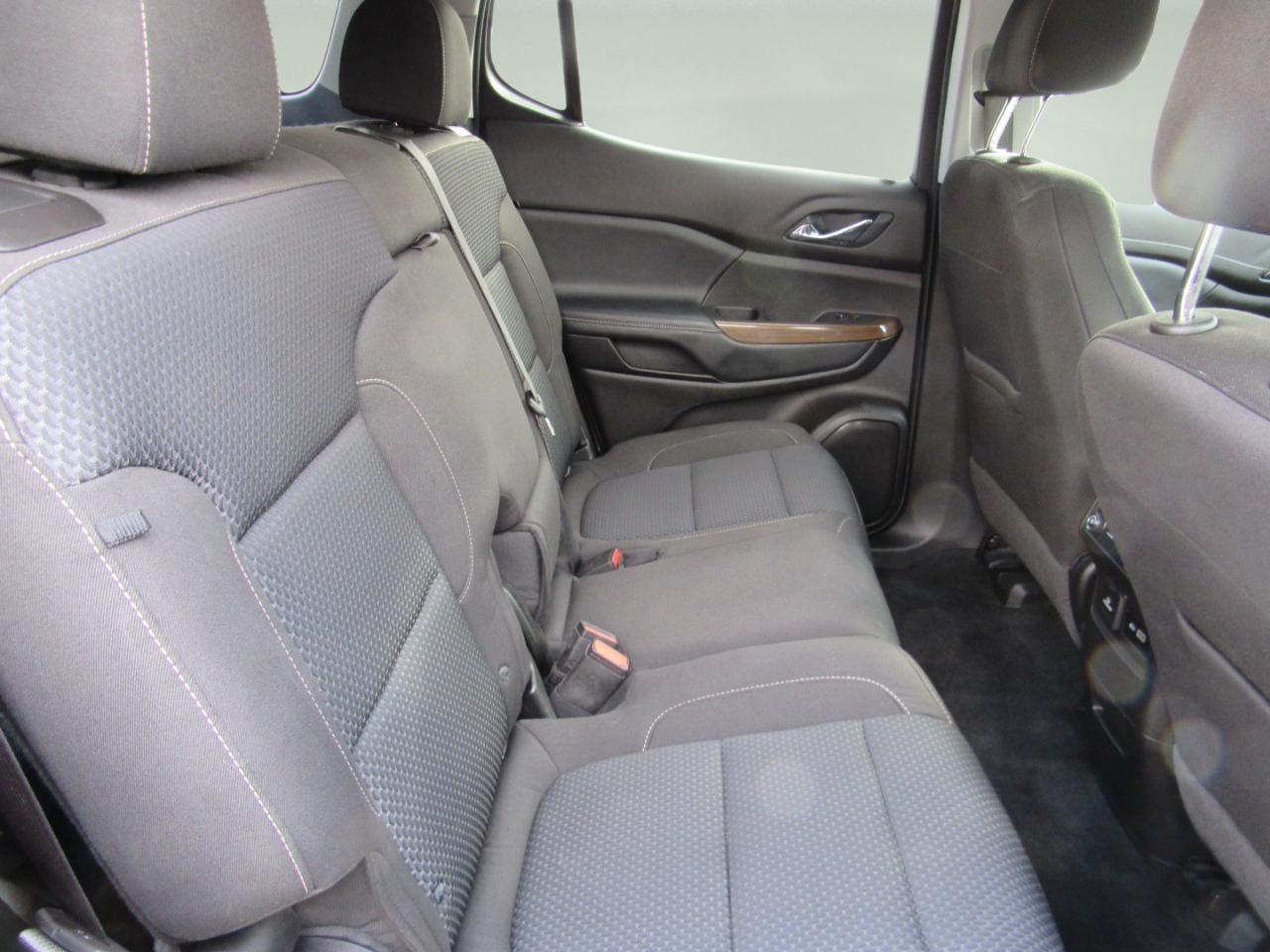 GMC Acadia SLE AWD 2020