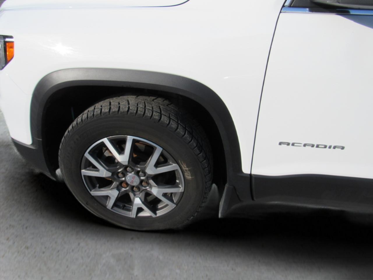 GMC Acadia SLE AWD 2020