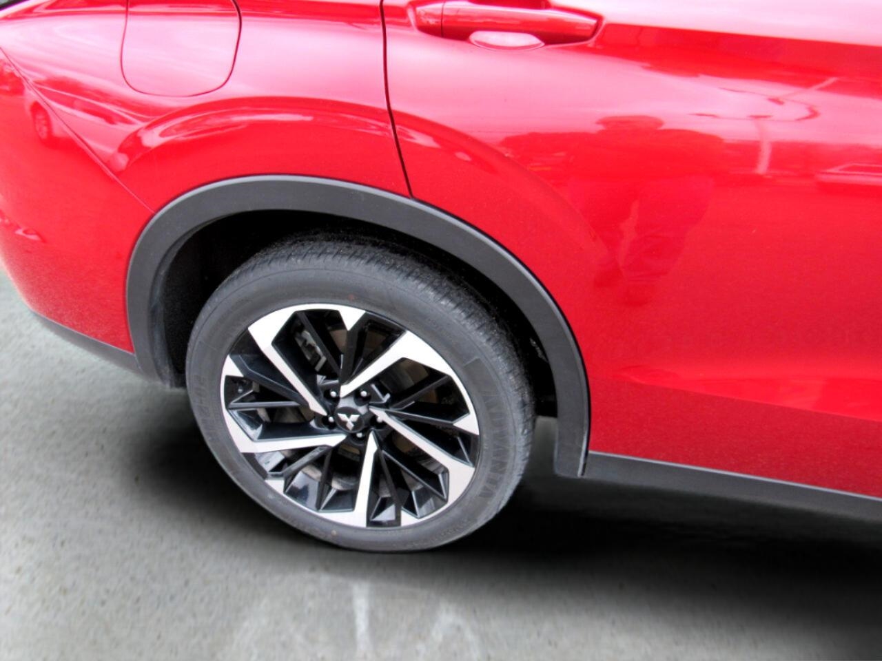 Mitsubishi Outlander SE S-AWC 2024