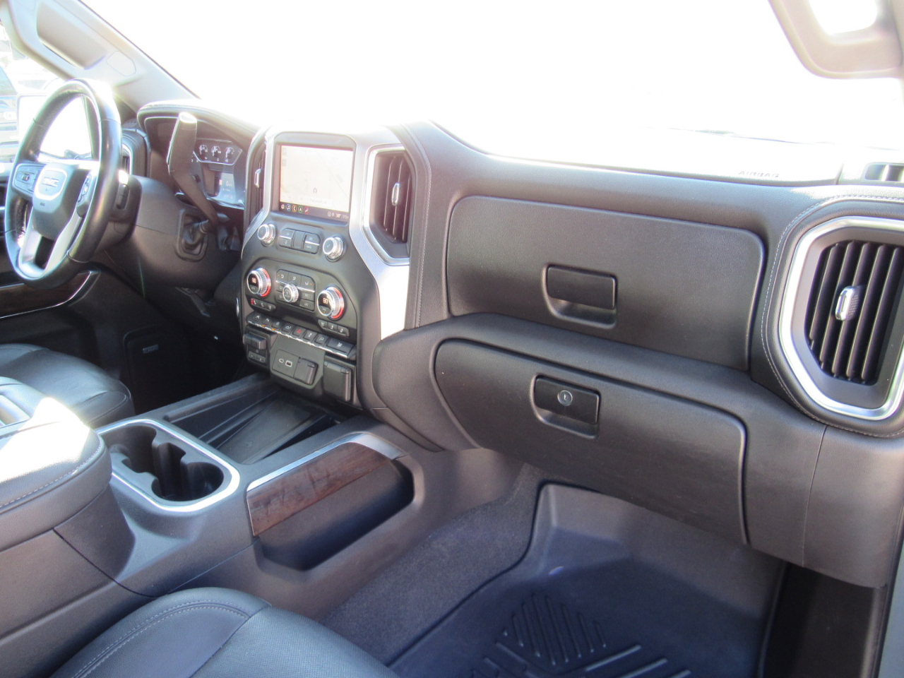 GMC Sierra 1500 SLT Crew Cab 4WD 2021