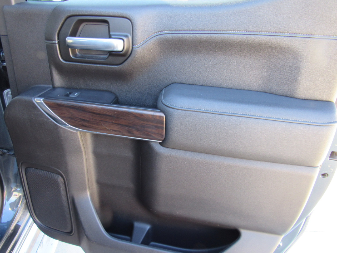 GMC Sierra 1500 SLT Crew Cab 4WD 2021