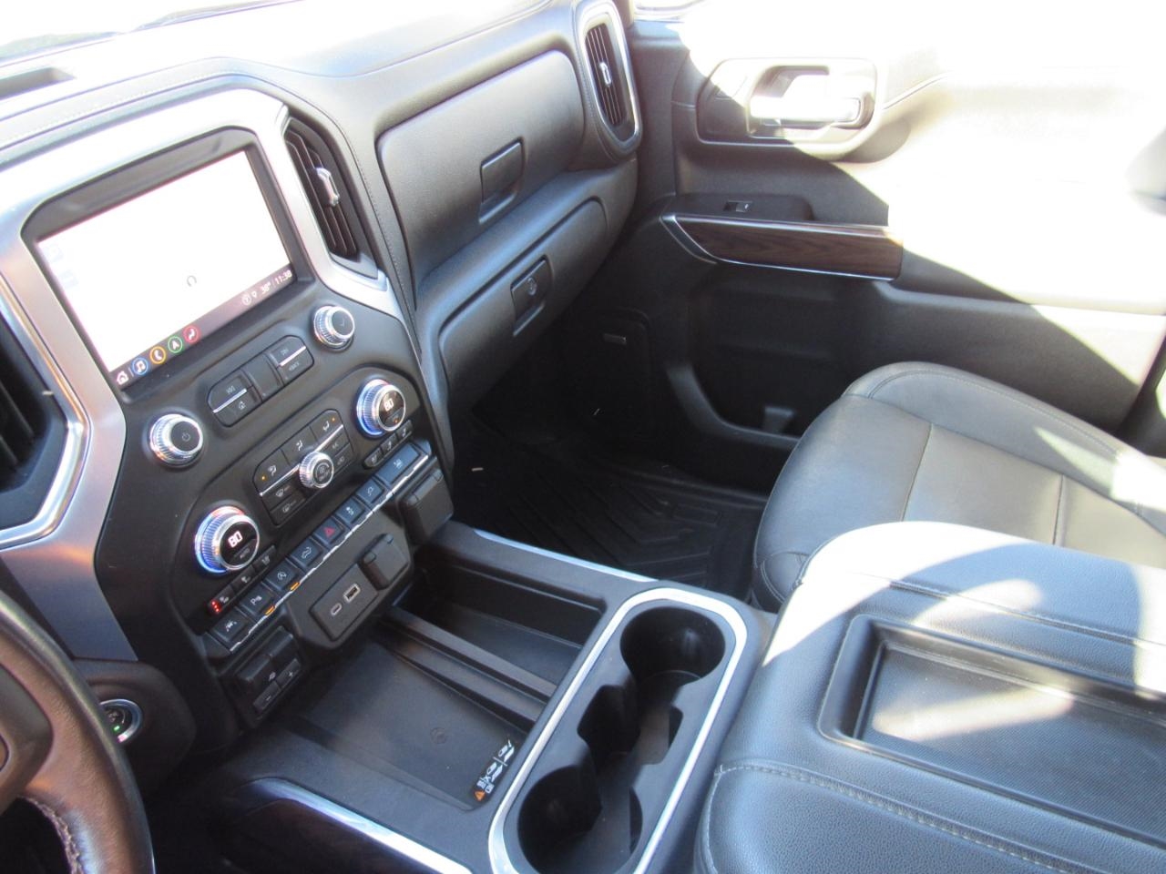 GMC Sierra 1500 SLT Crew Cab 4WD 2021