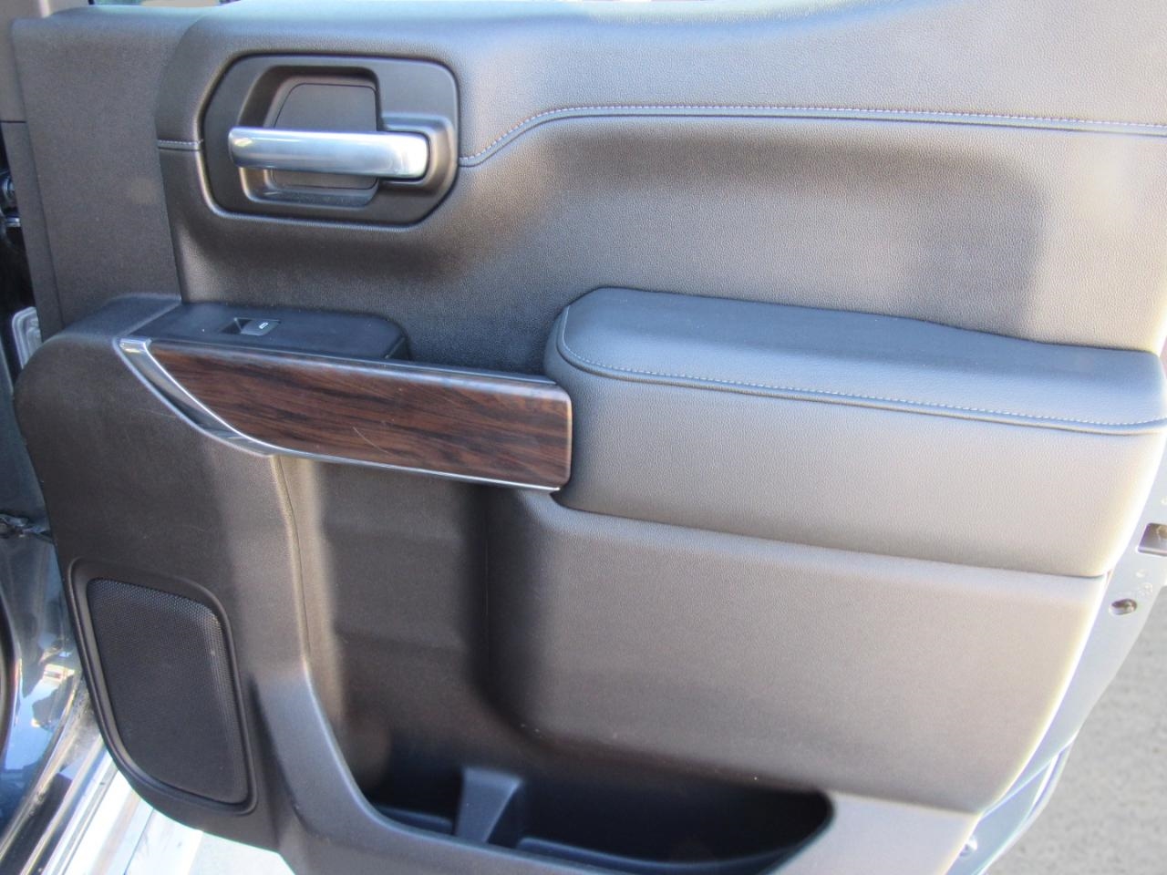 GMC Sierra 1500 SLT Crew Cab 4WD 2021