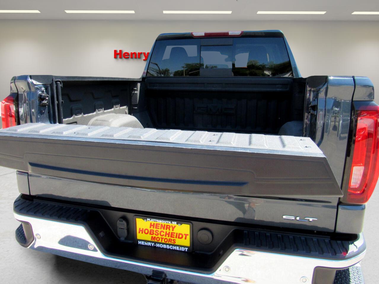 GMC Sierra 1500 SLT Crew Cab 4WD 2021