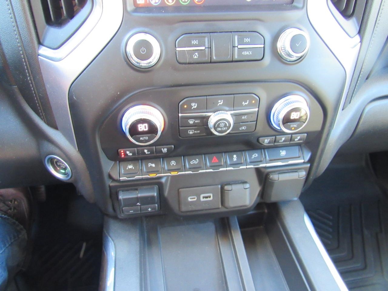 GMC Sierra 1500 SLT Crew Cab 4WD 2021