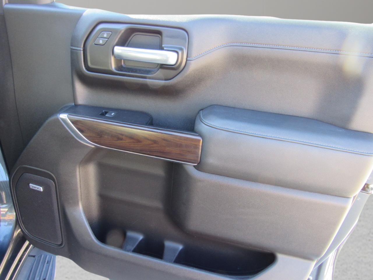 GMC Sierra 1500 SLT Crew Cab 4WD 2021