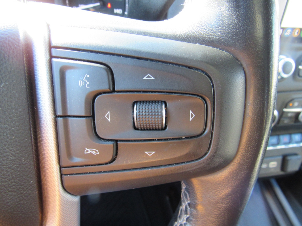 GMC Sierra 1500 SLT Crew Cab 4WD 2021