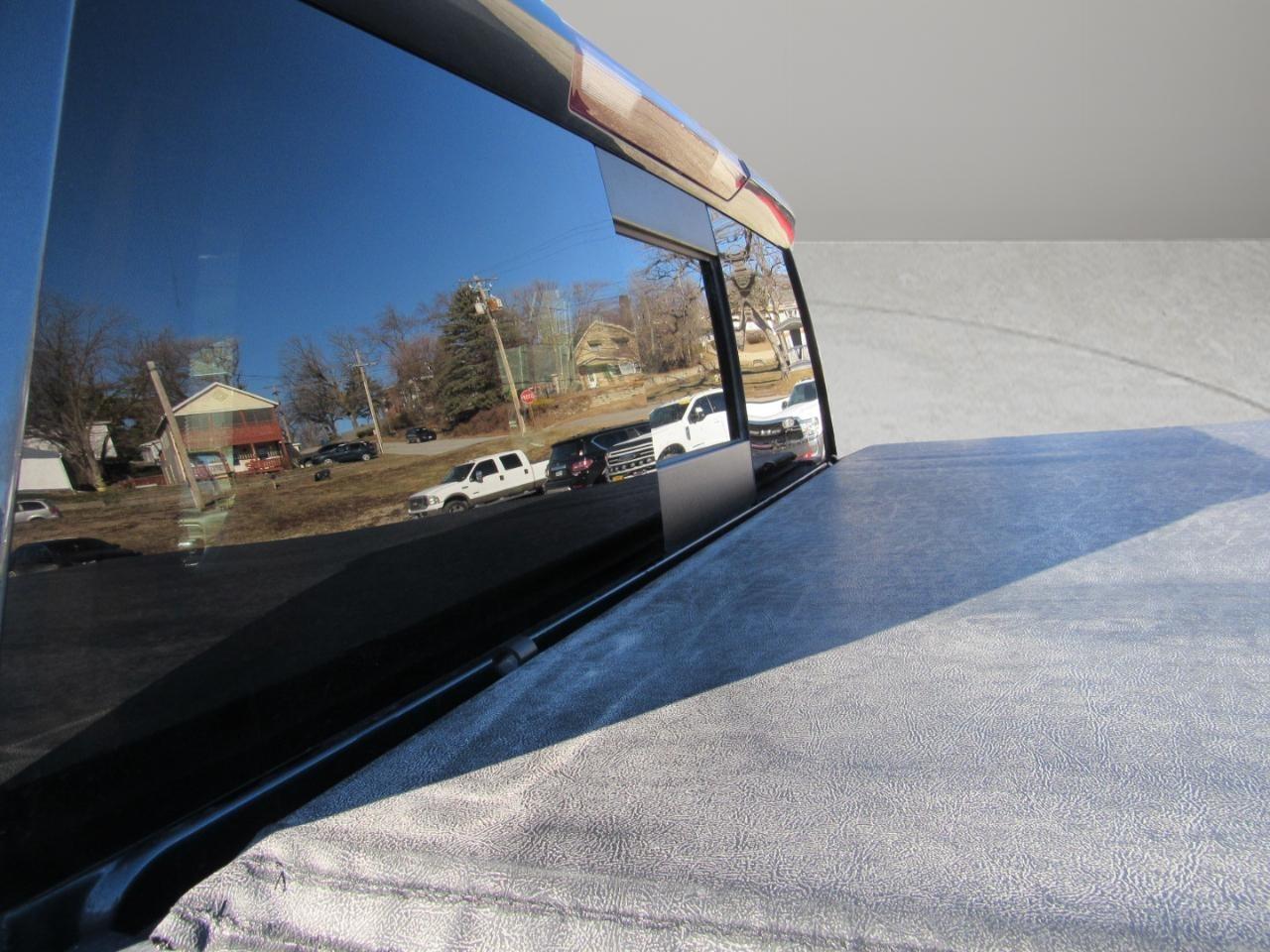 GMC Sierra 1500 SLT Crew Cab 4WD 2021