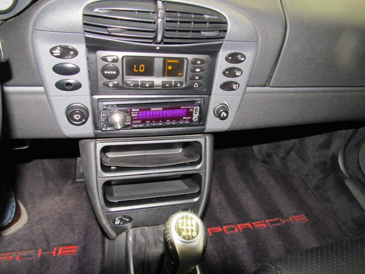 Porsche 911 Carrera  1999