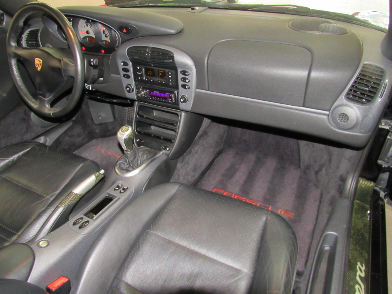 Porsche 911 Carrera  1999