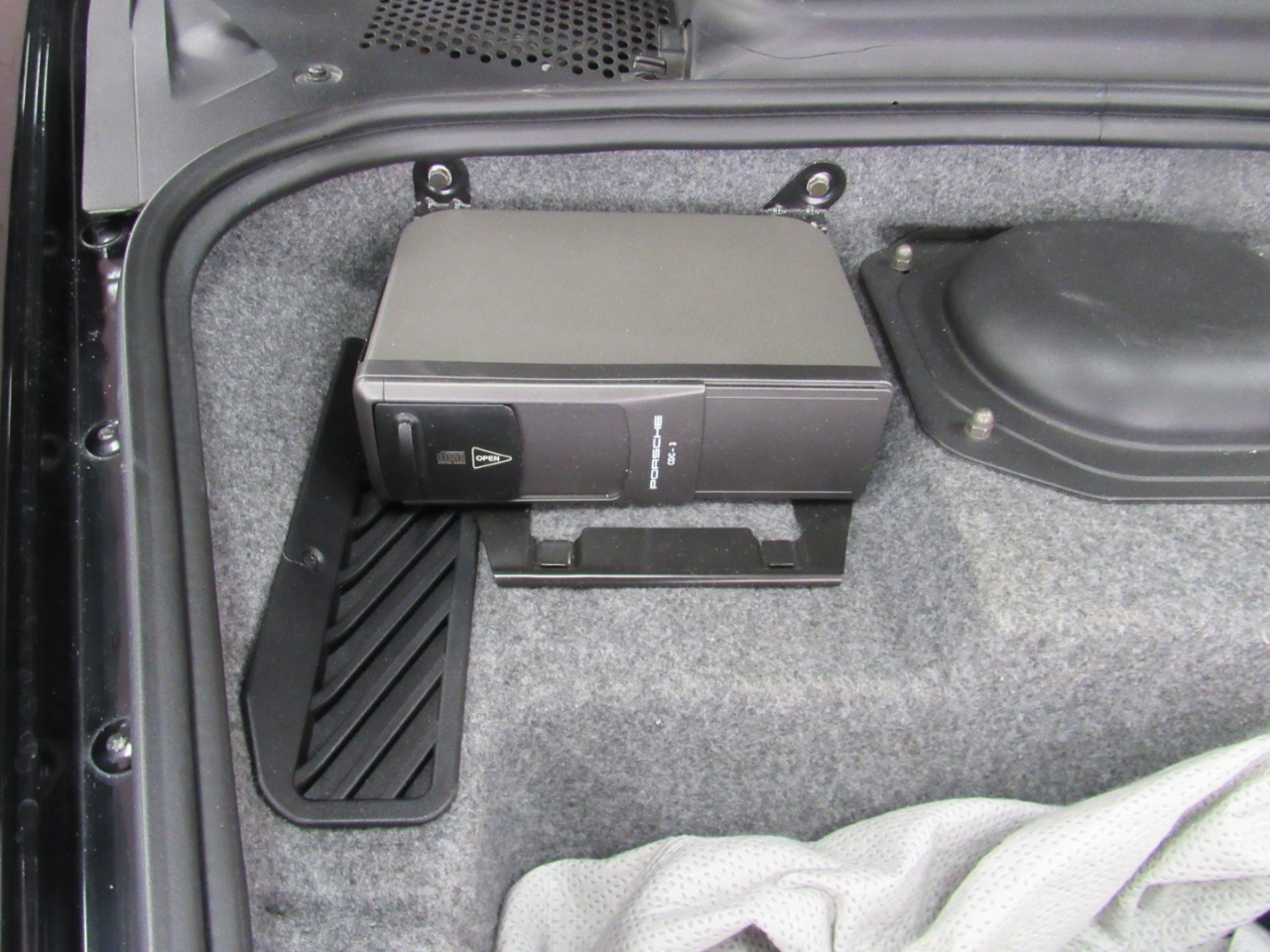 Porsche 911 Carrera  1999