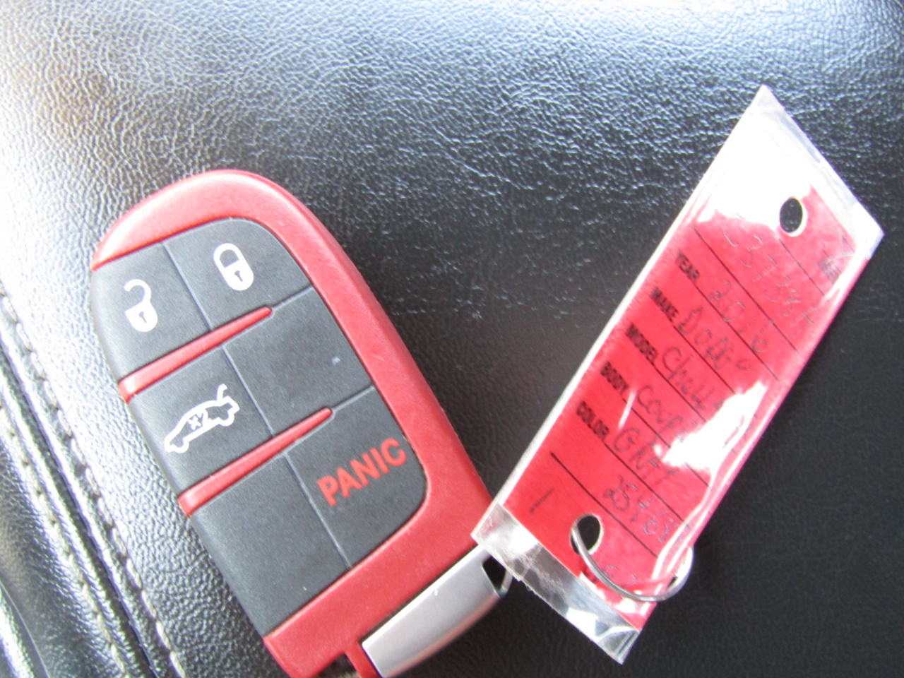 Dodge Challenger  2016