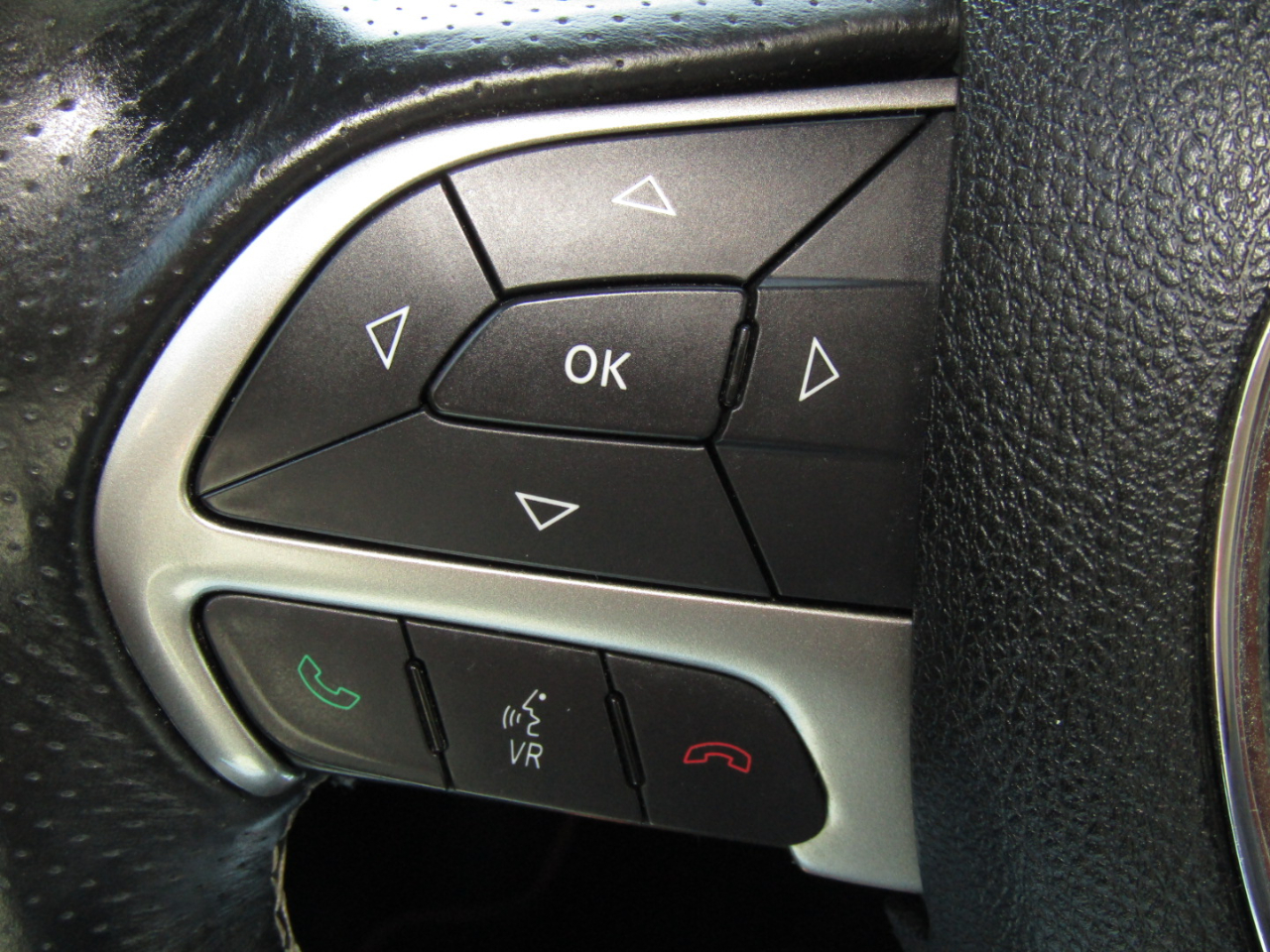 Dodge Challenger  2016