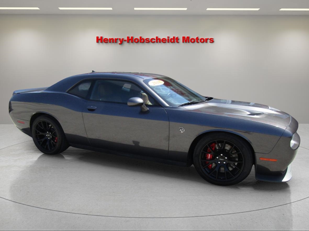 Dodge Challenger  2016