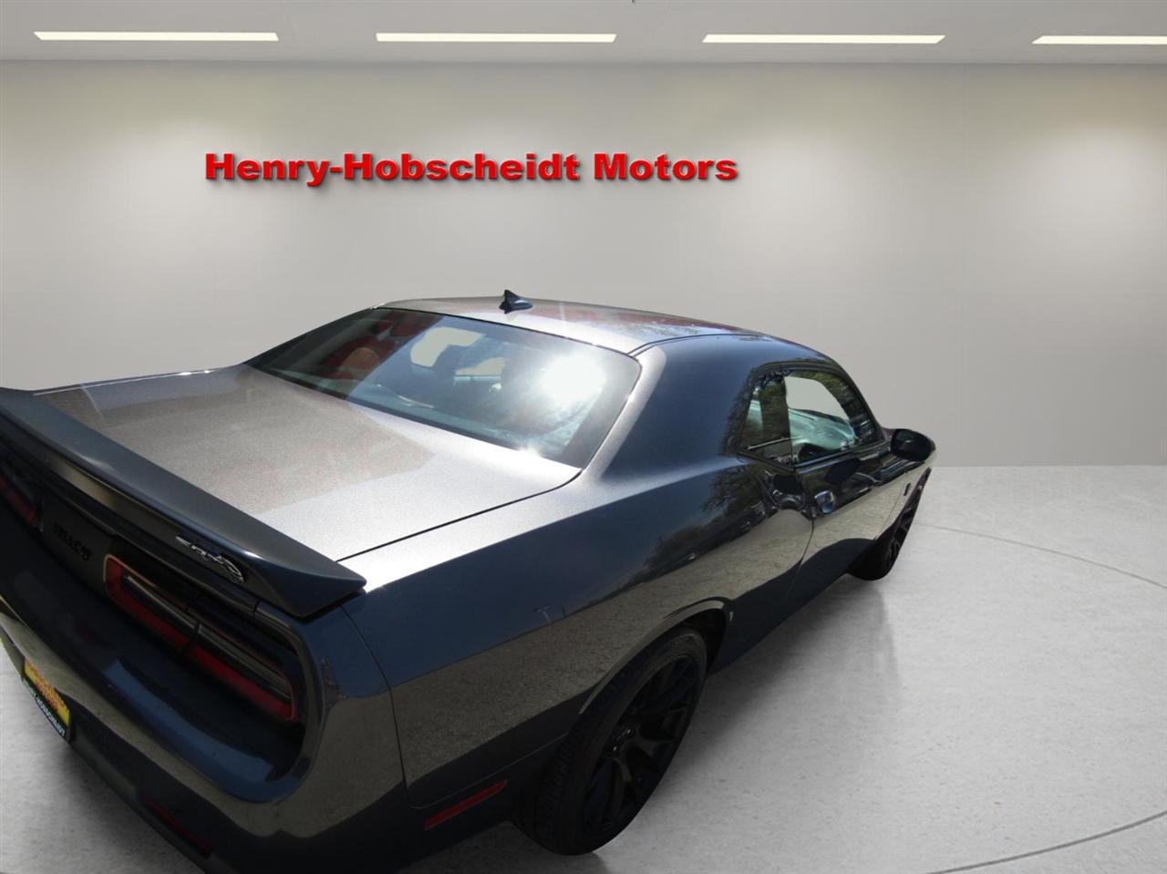 Dodge Challenger  2016