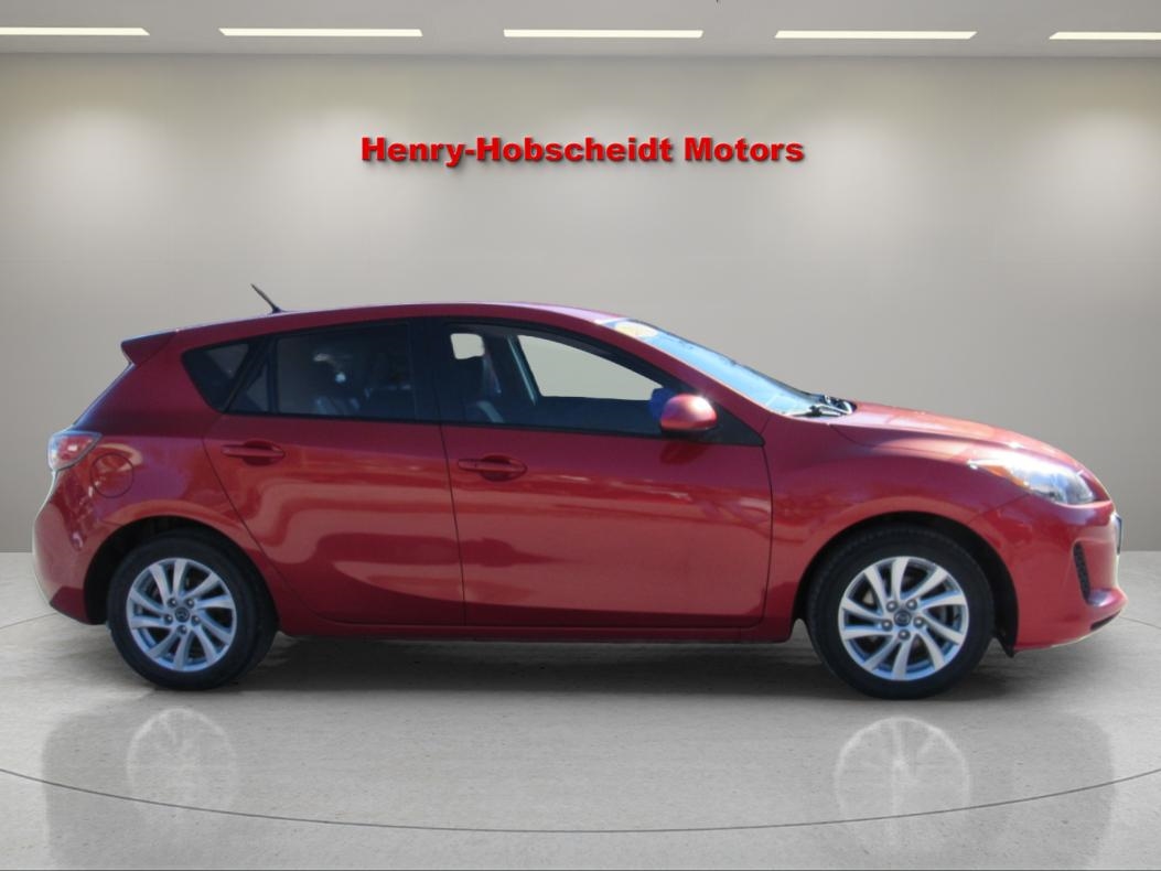 Mazda MAZDA3  2013