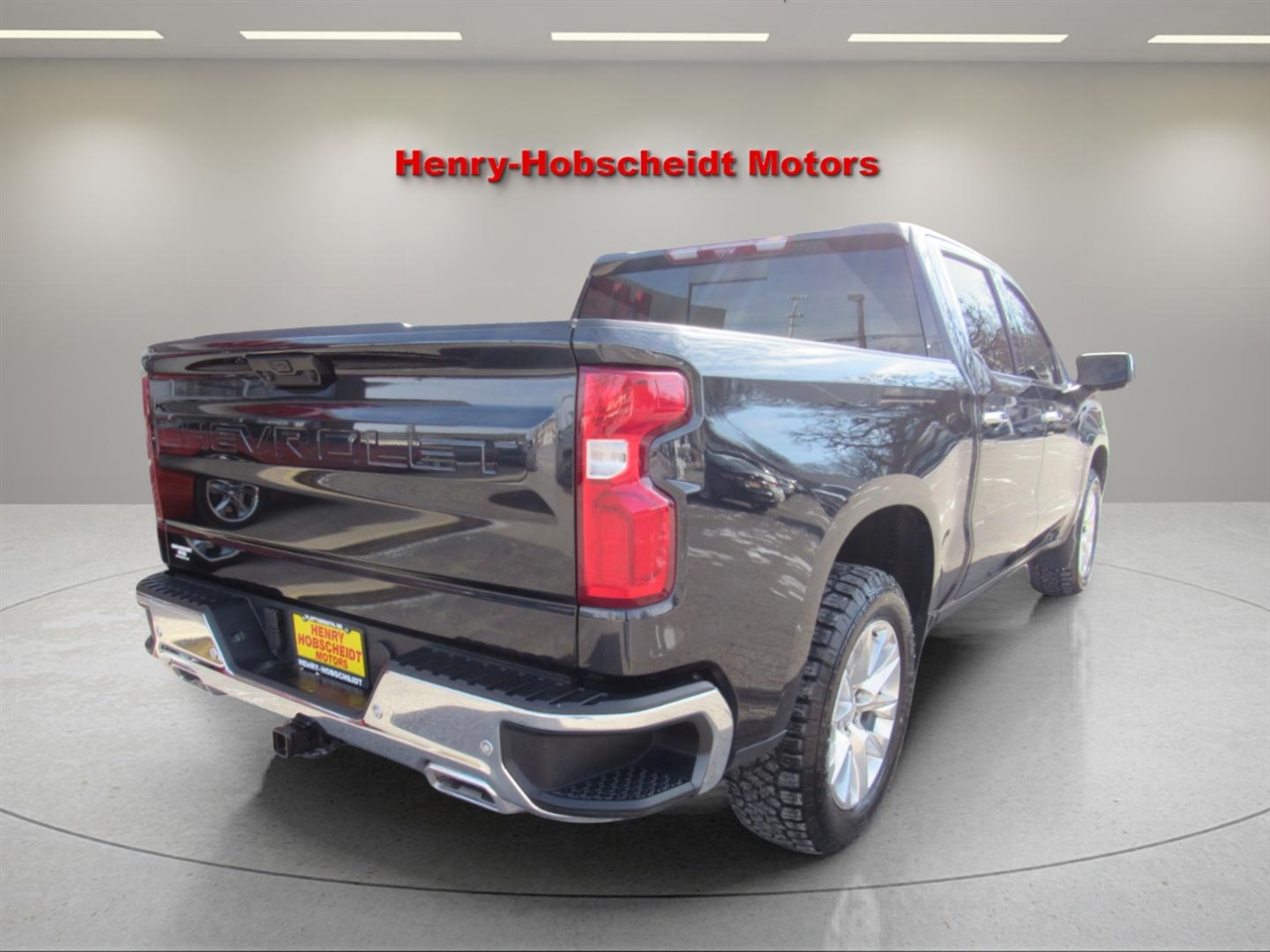 Chevrolet Silverado 1500 LTZ Crew Cab 4WD 2022