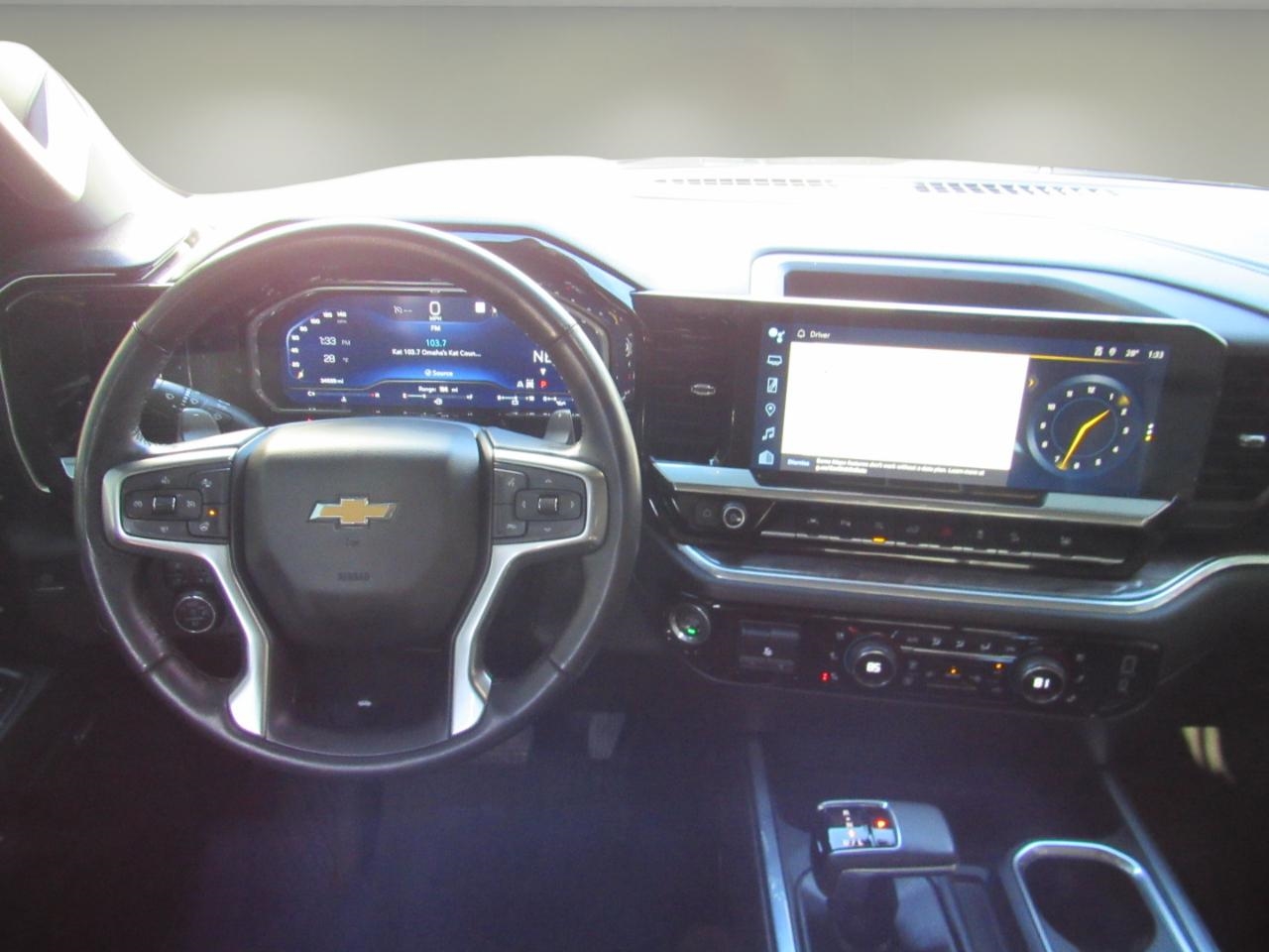 Chevrolet Silverado 1500 LTZ Crew Cab 4WD 2022