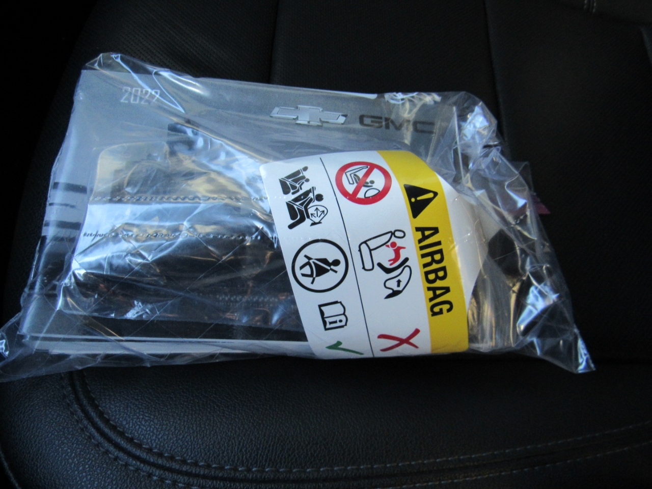 Chevrolet Silverado 1500 LTZ Crew Cab 4WD 2022