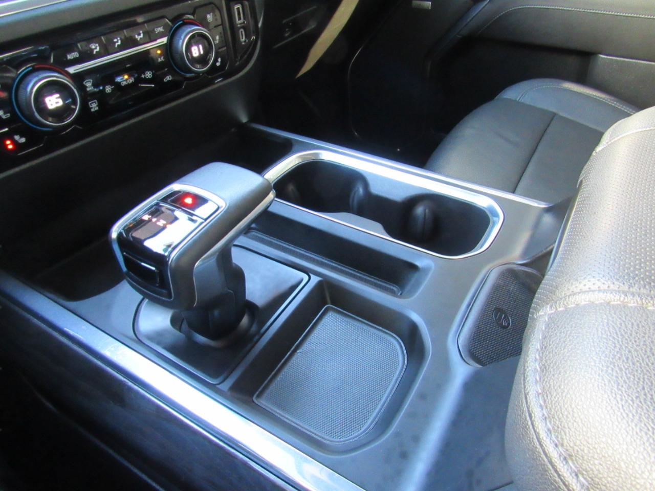 Chevrolet Silverado 1500 LTZ Crew Cab 4WD 2022