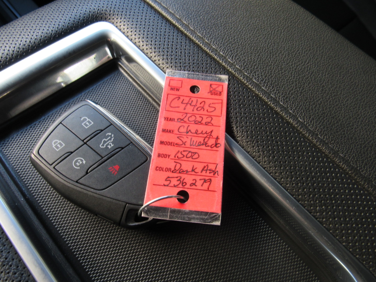 Chevrolet Silverado 1500 LTZ Crew Cab 4WD 2022