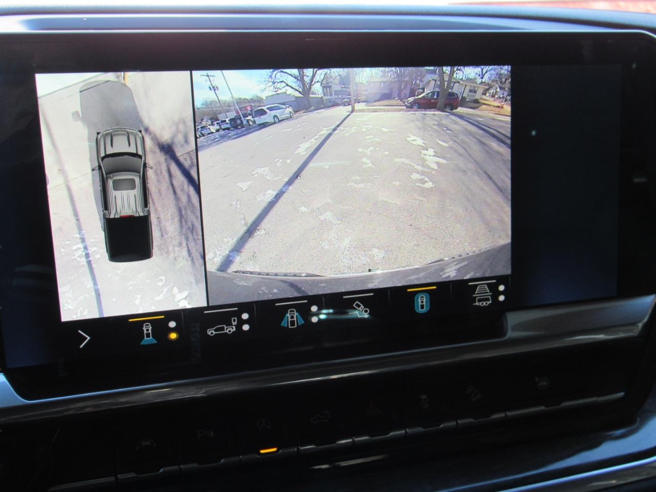 Chevrolet Silverado 1500 LTZ Crew Cab 4WD 2022