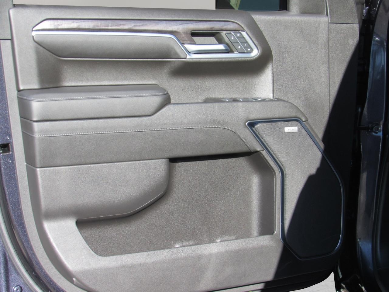 Chevrolet Silverado 1500 LTZ Crew Cab 4WD 2022