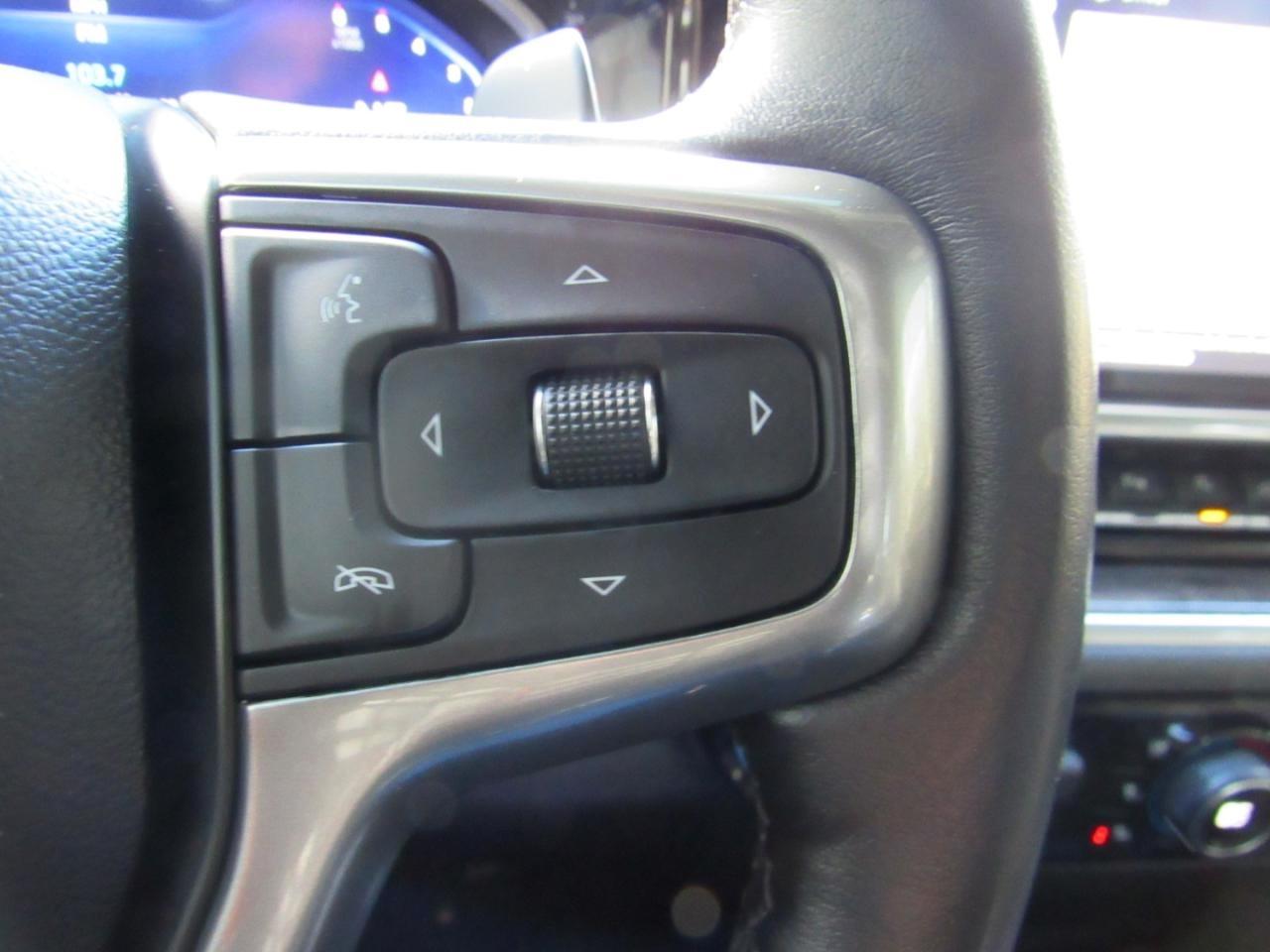 Chevrolet Silverado 1500 LTZ Crew Cab 4WD 2022