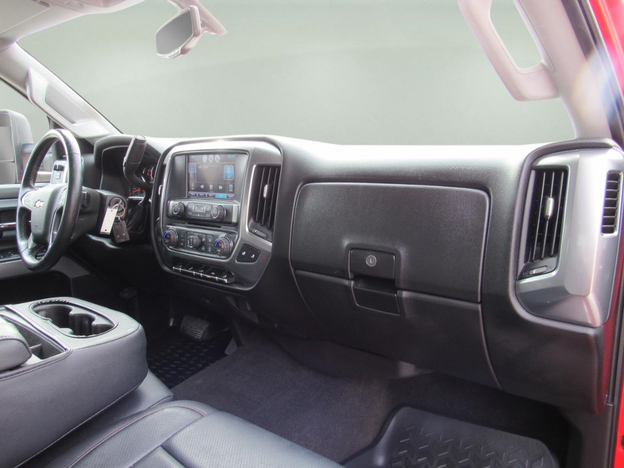 Chevrolet Silverado 2500HD LT Double Cab 4WD 2016