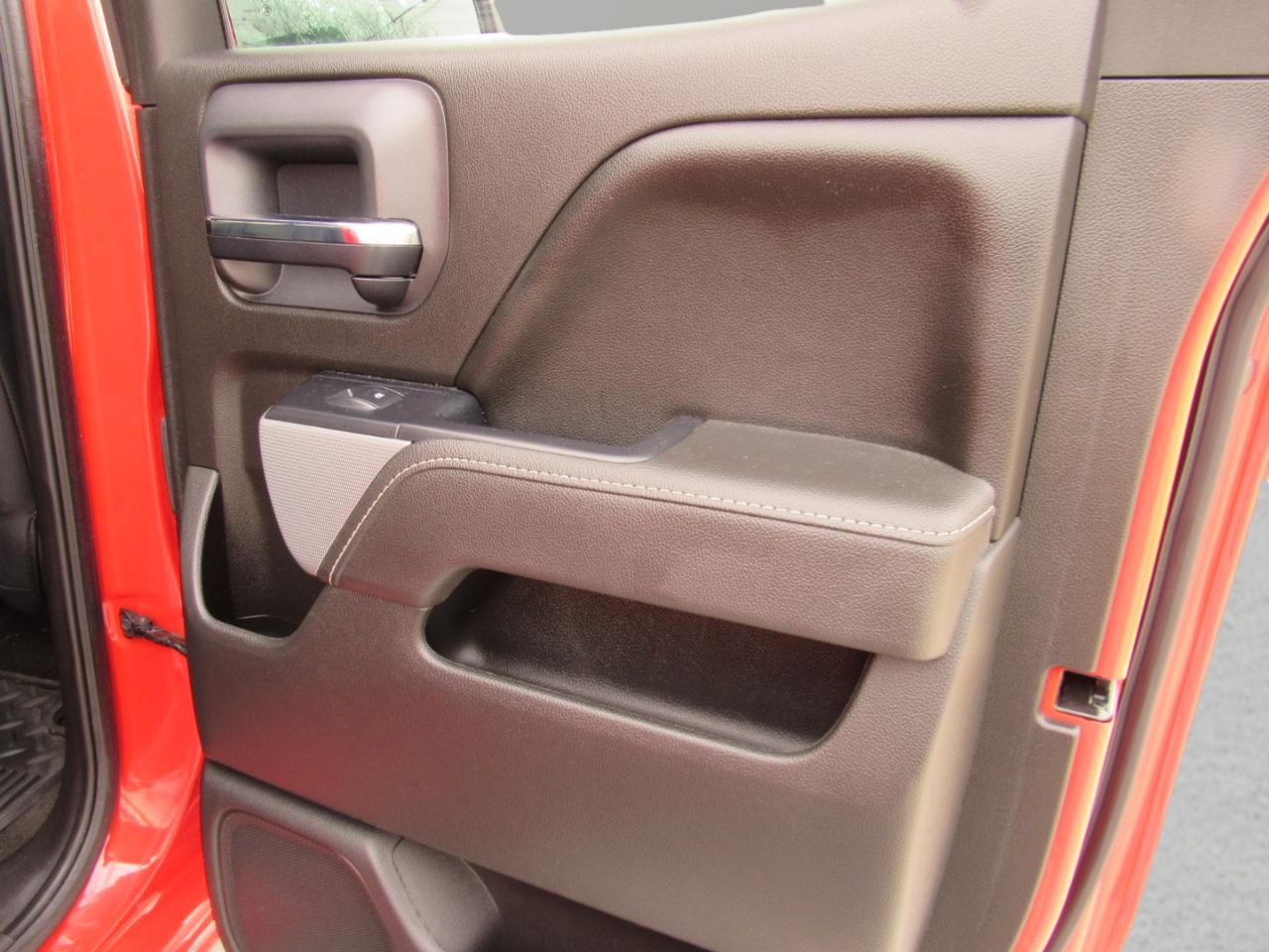 Chevrolet Silverado 2500HD LT Double Cab 4WD 2016