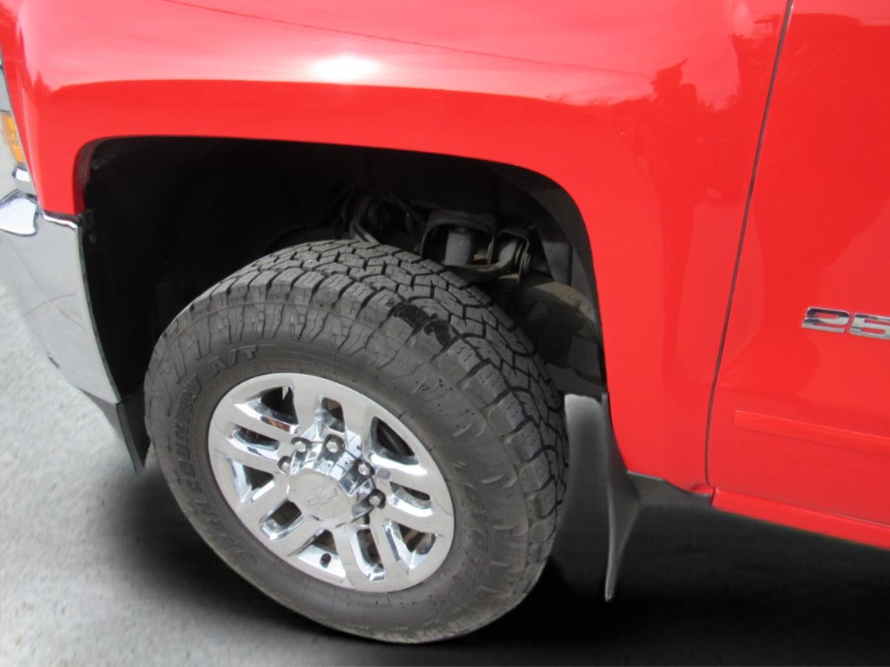 Chevrolet Silverado 2500HD LT Double Cab 4WD 2016