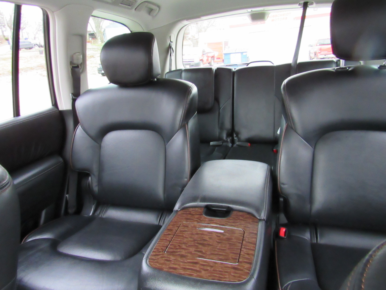 Nissan Armada Platinum 4WD 2018