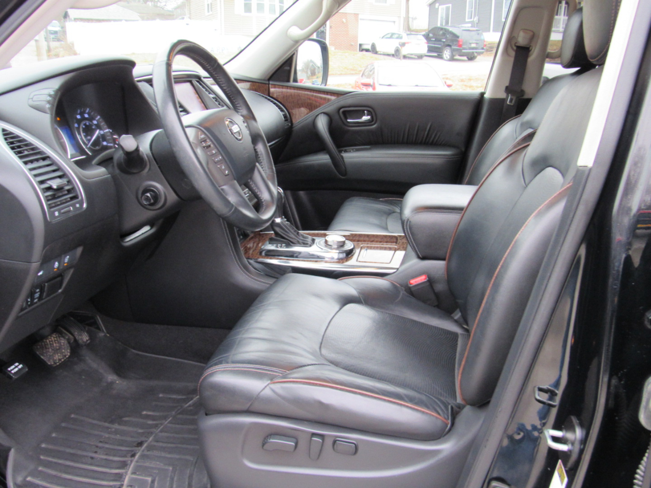 Nissan Armada Platinum 4WD 2018