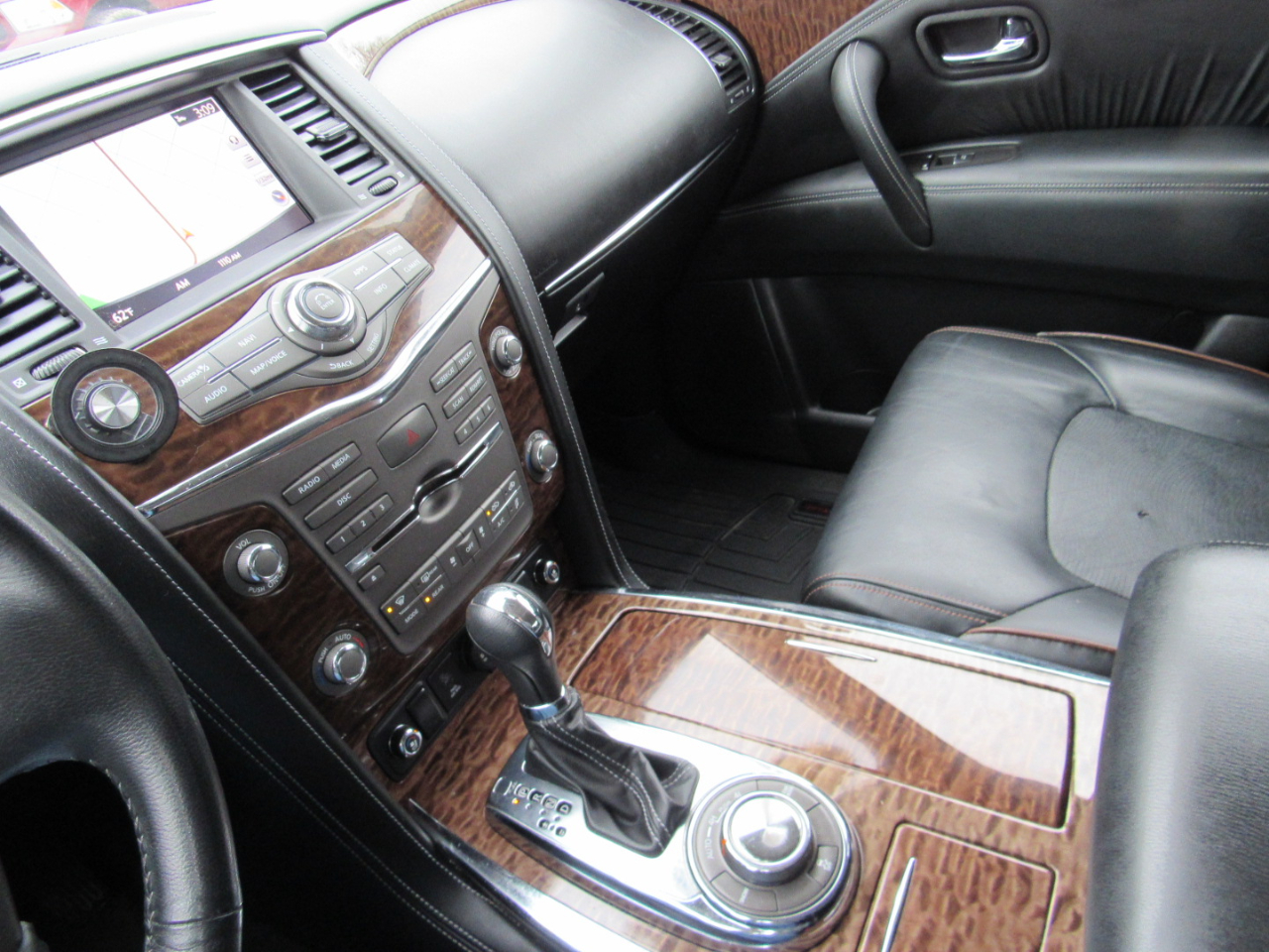 Nissan Armada Platinum 4WD 2018