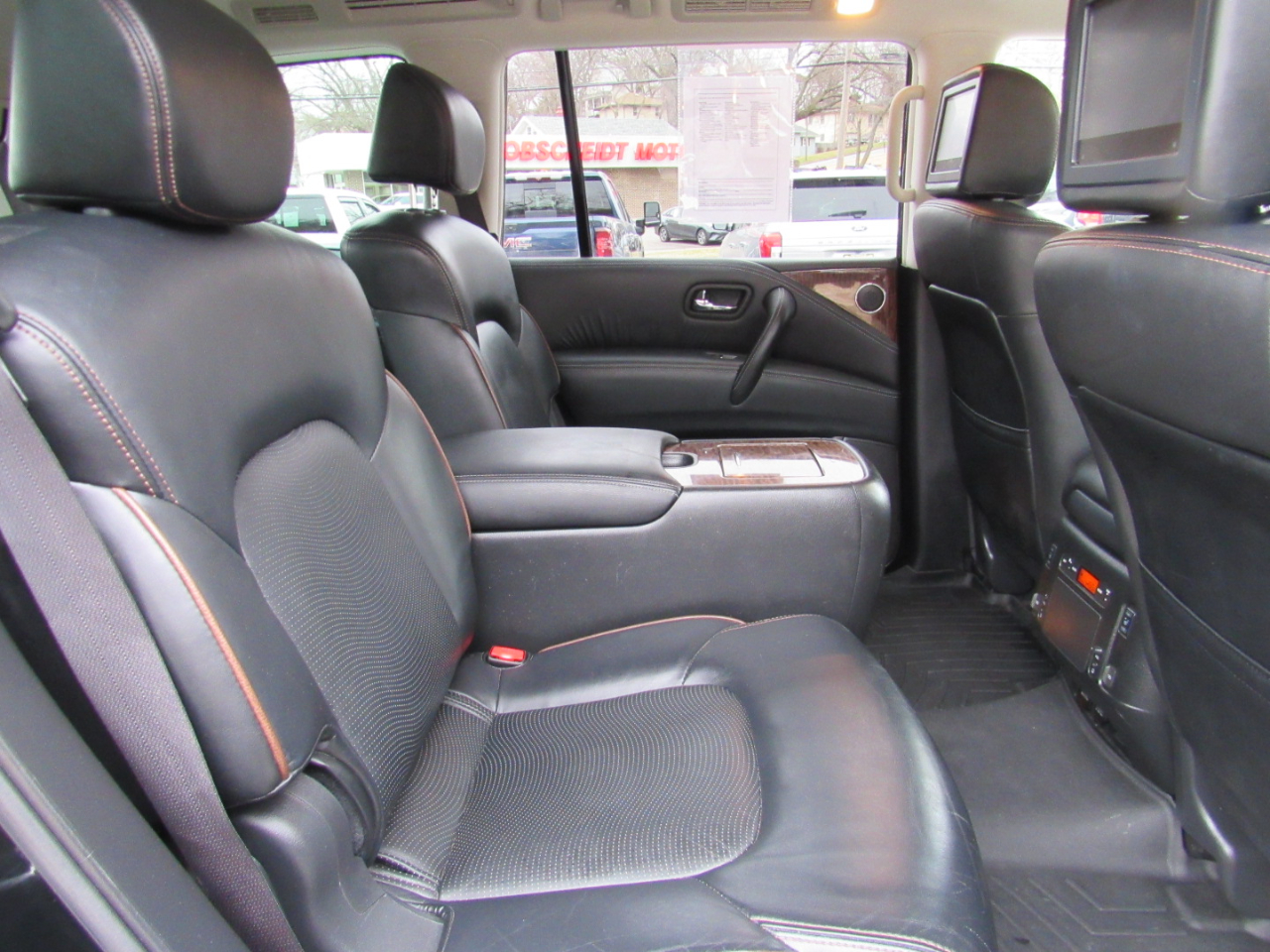 Nissan Armada Platinum 4WD 2018