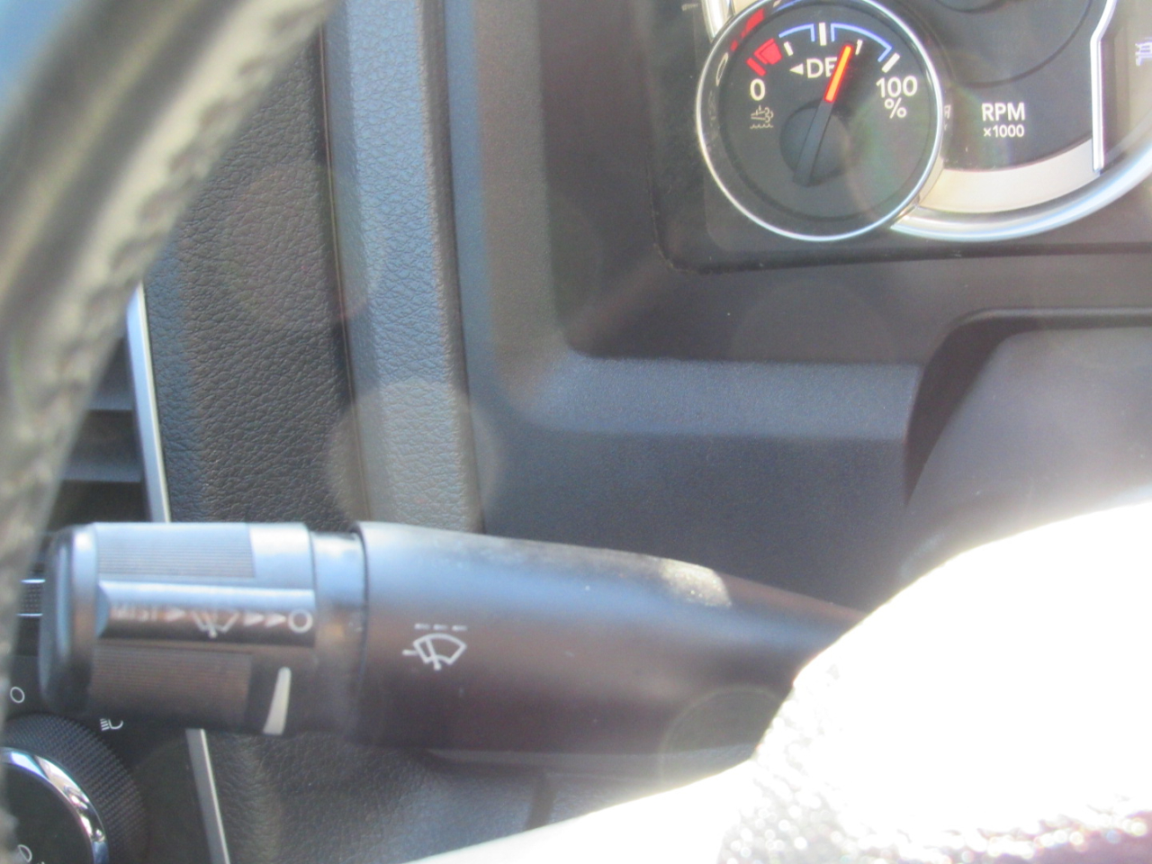 RAM 1500 Big Horn Crew Cab 4WD 2016